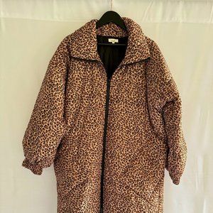 Dressed in LALA - Oversized Long Puffer Coat - Leopard Print - Medium